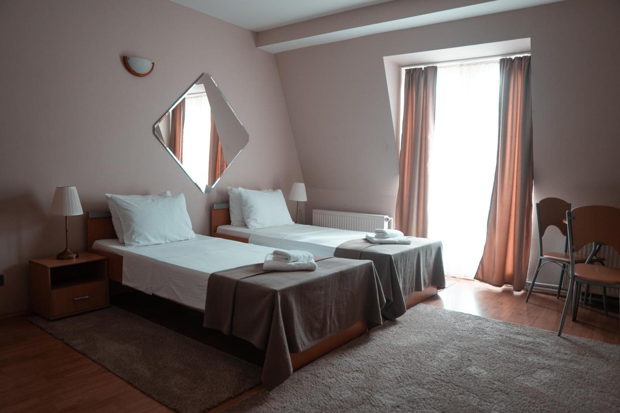 Hotel Topcider Belgrado Esterno foto