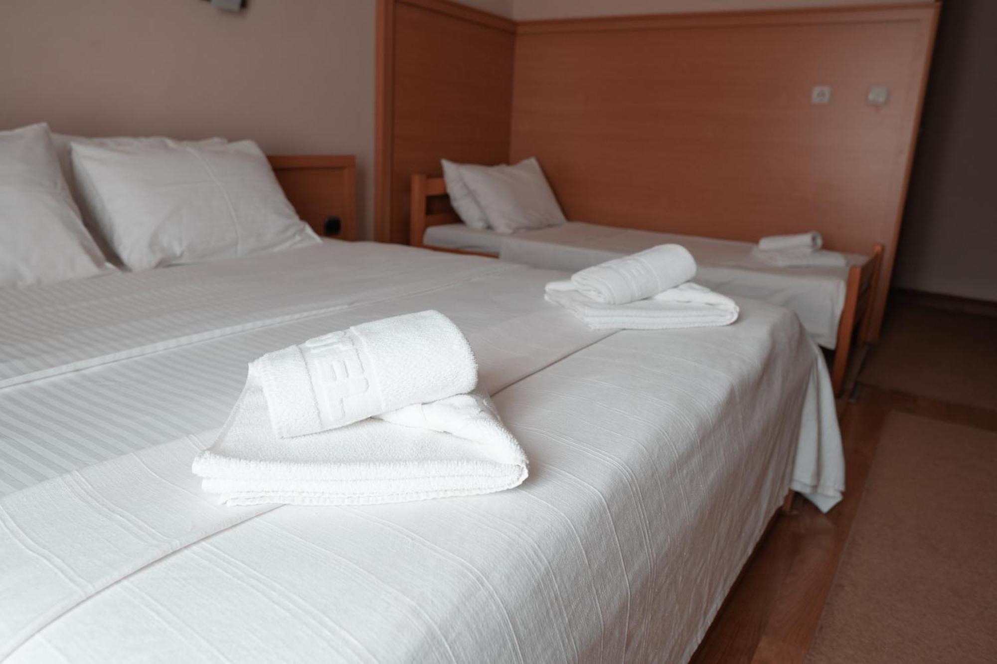Hotel Topcider Belgrado Esterno foto