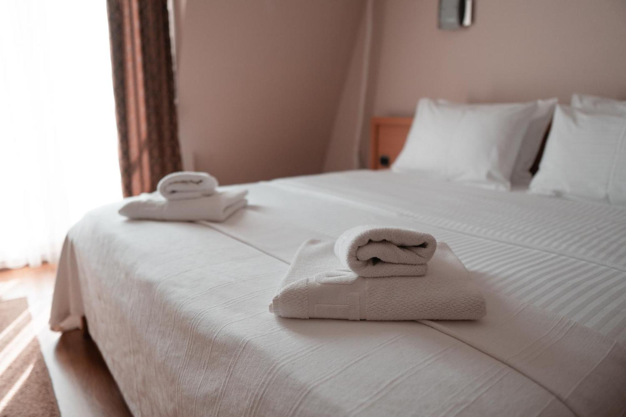 Hotel Topcider Belgrado Esterno foto