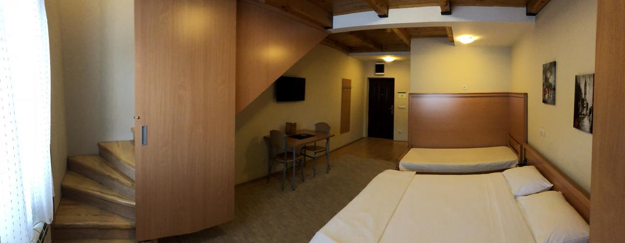 Hotel Topcider Belgrado Esterno foto